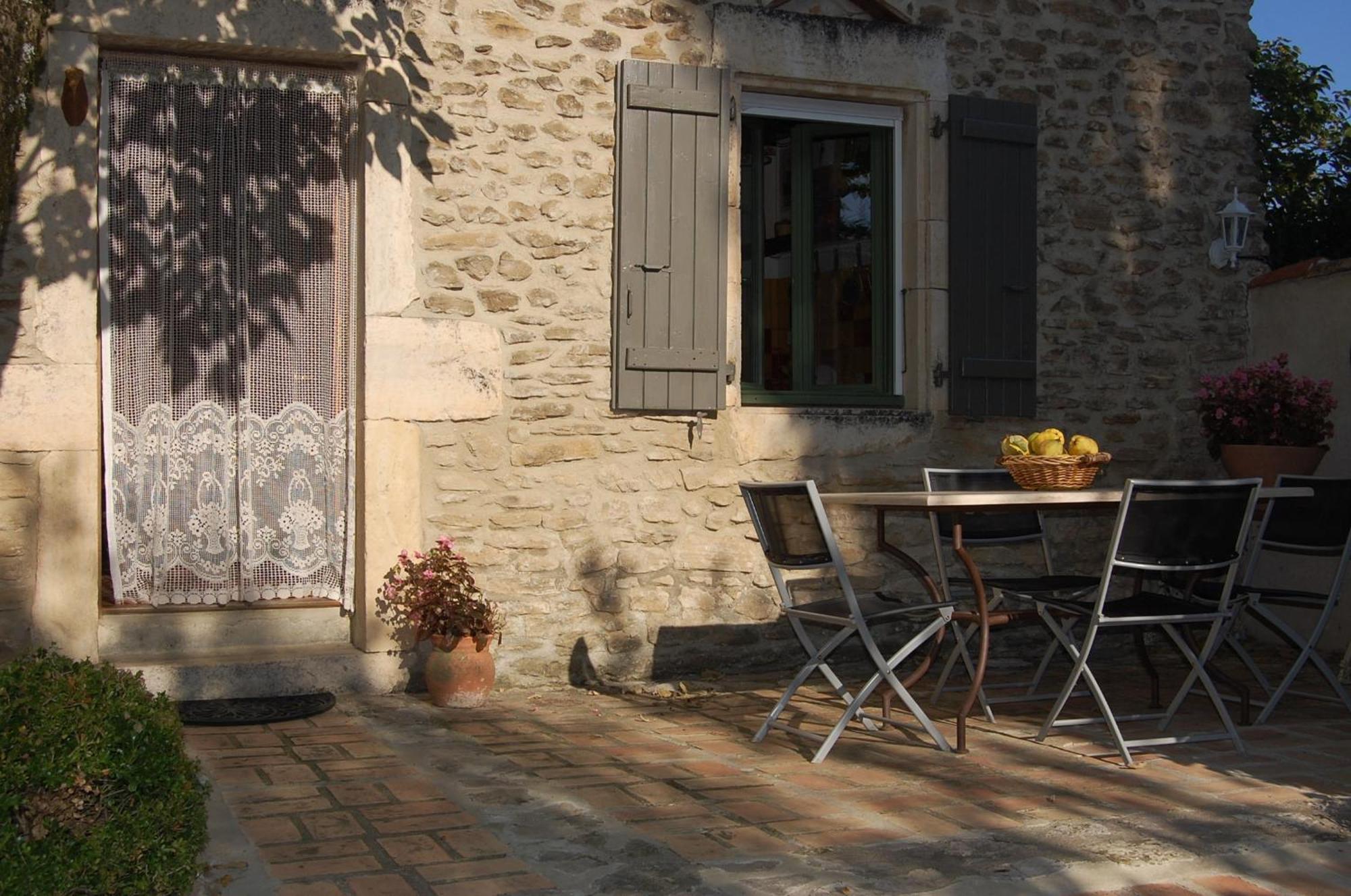 Bed and Breakfast Le Mas Des Clots Upie Exterior foto